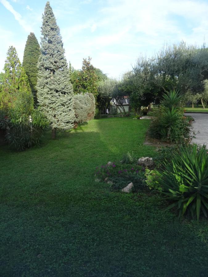Apartma Na Trati Izola Esterno foto