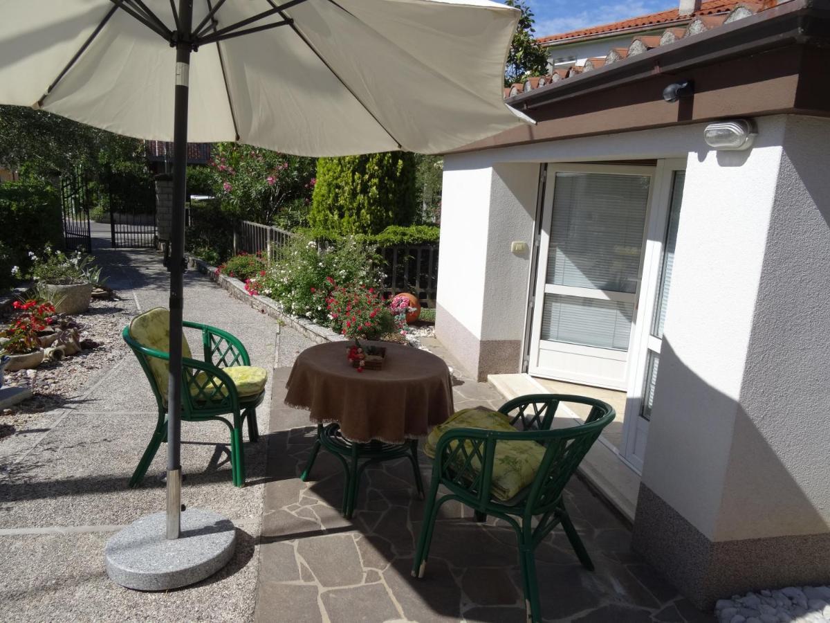 Apartma Na Trati Izola Esterno foto
