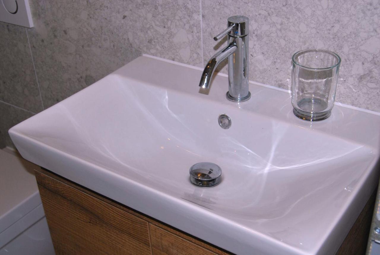 Apartma Na Trati Izola Esterno foto